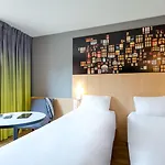 Ibis Lyon Sud Saint-louis 3*