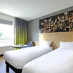 Ibis Lyon Sud Saint-louis 3*
