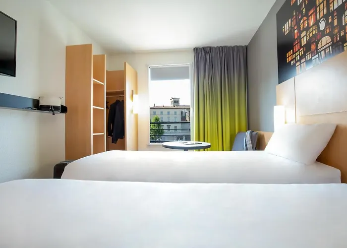 Ibis Lyon Sud Saint-louis 3*