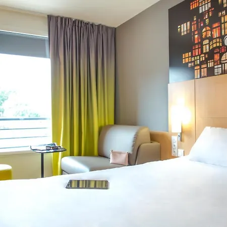 Hotel Ibis Lyon Sud Saint-louis