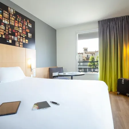 Ibis Lyon Sud Saint-louis 3*