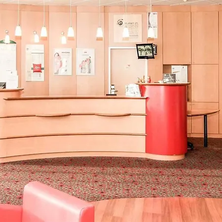 Hotel Ibis Lyon Sud Saint-louis 3*