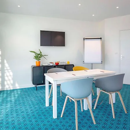 Hotel Ibis Lyon Sud Saint-louis 3*