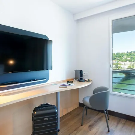 Ibis Lyon Sud Saint-louis 3*