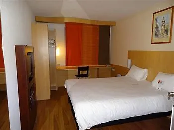 Hotel Ibis Lyon Sud Saint-louis