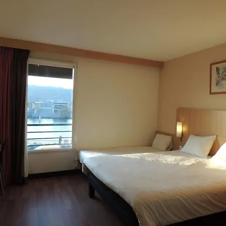 Ibis Lyon Sud Saint-louis Hotel
